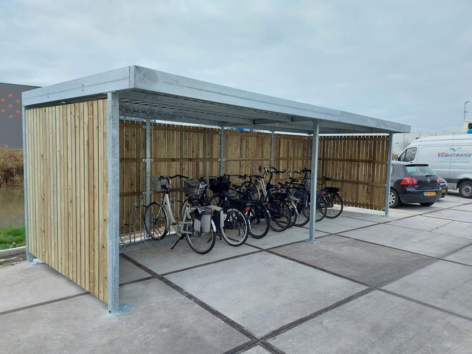 Fietsenstalling in Almere